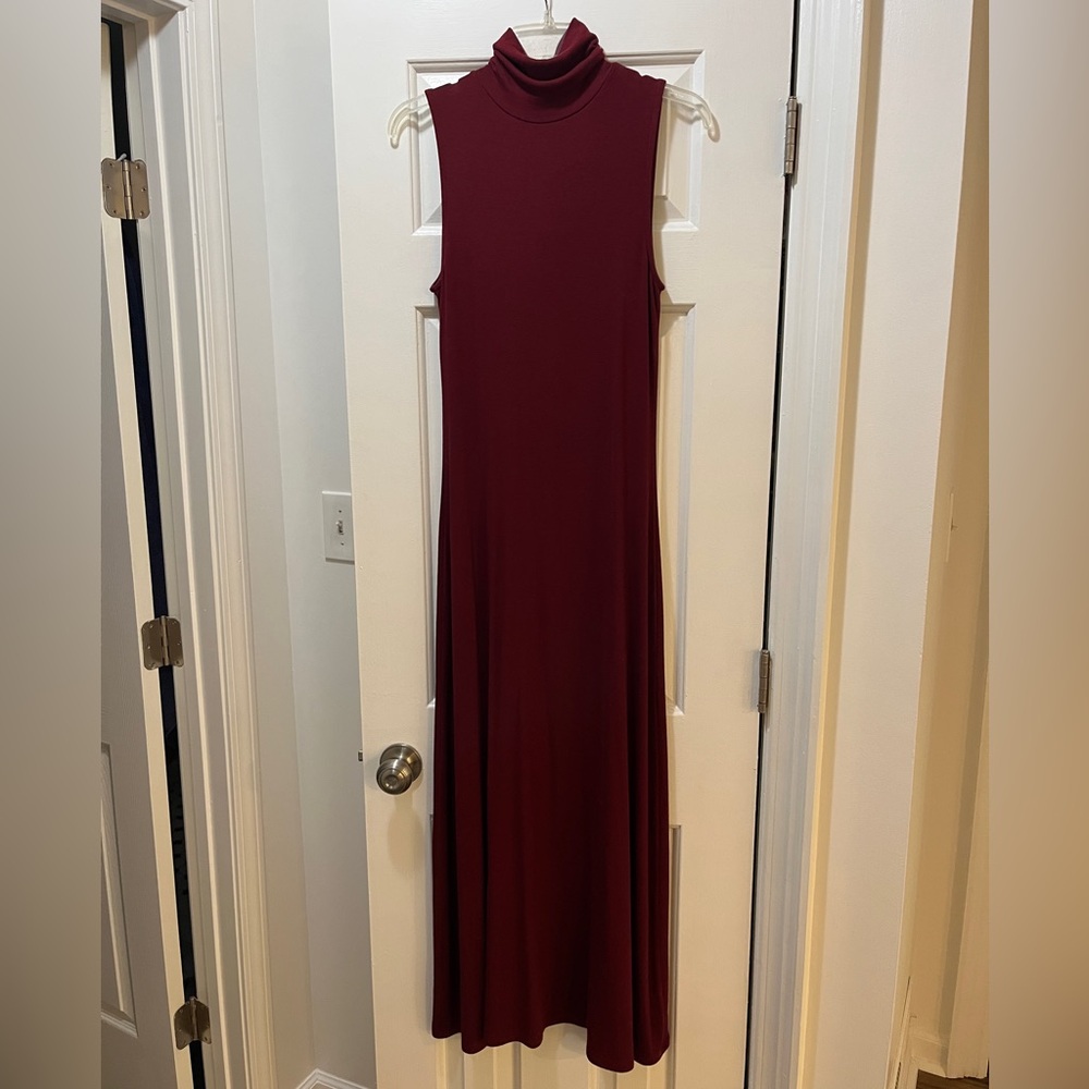 Sleeveless Cowl Burgundy Maxi Dress